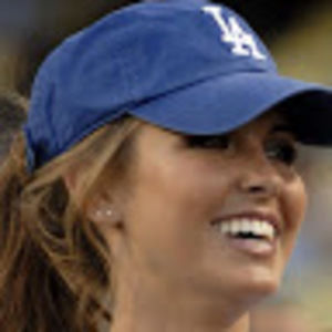 Meet your Posher, Adrienne